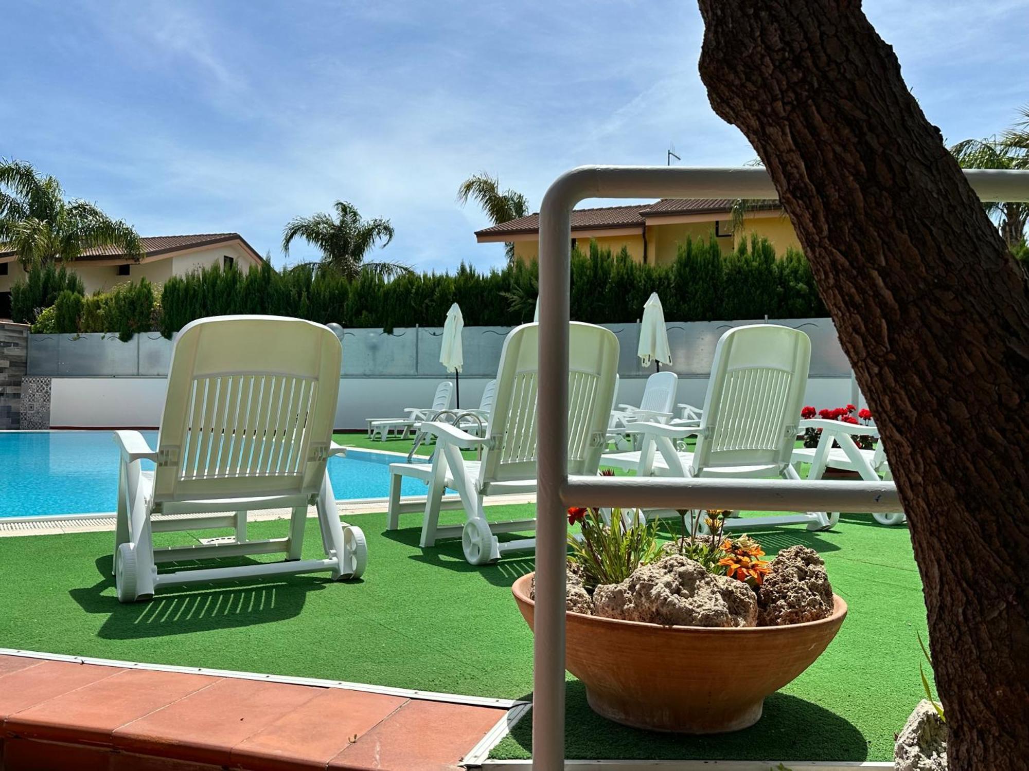 Hotel B&B Marina カプチオ・パエストゥム エクステリア 写真